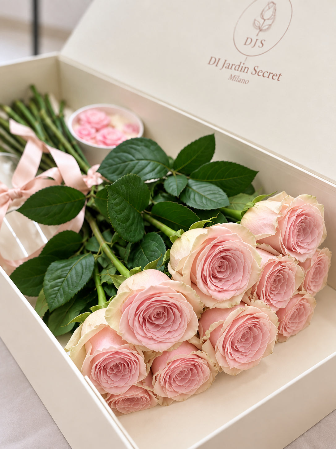 DI Jardin Secret Luxury Box – 15 Rose Rosa